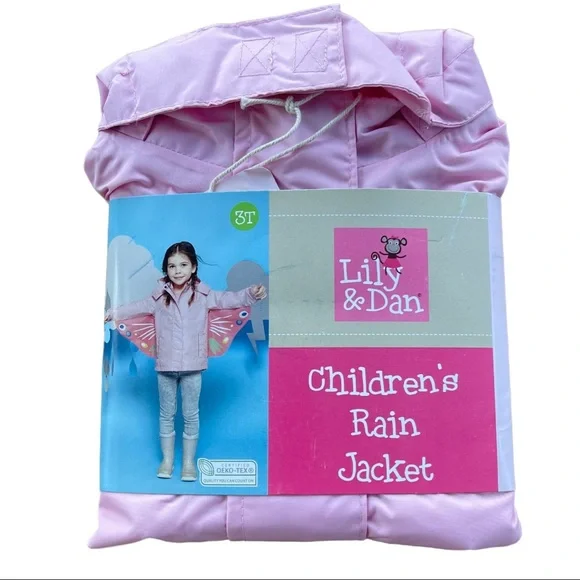 NWT Lily & Dan Childrens Raincoat with wings - Picture 11 of 11